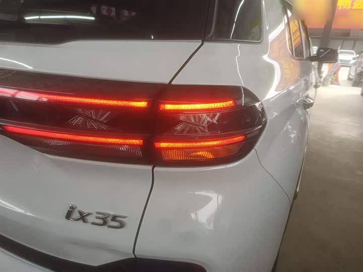 Фото 8 - Hyundai ix35 (Mufasa)