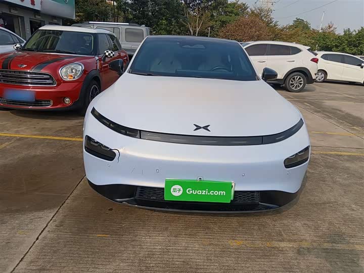 Фото 3 - XPeng P7