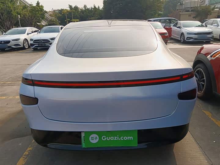 Фото 6 - XPeng P7