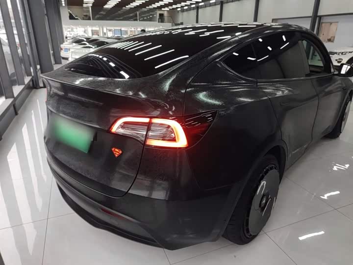 Фото 7 - Tesla Model Y