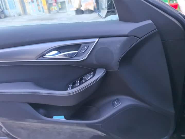 Фото 7 - Cadillac CT5