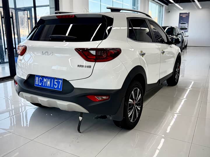 Фото 6 - Kia KX1