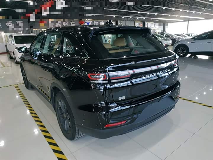 Фото 5 - Leapmotor C11