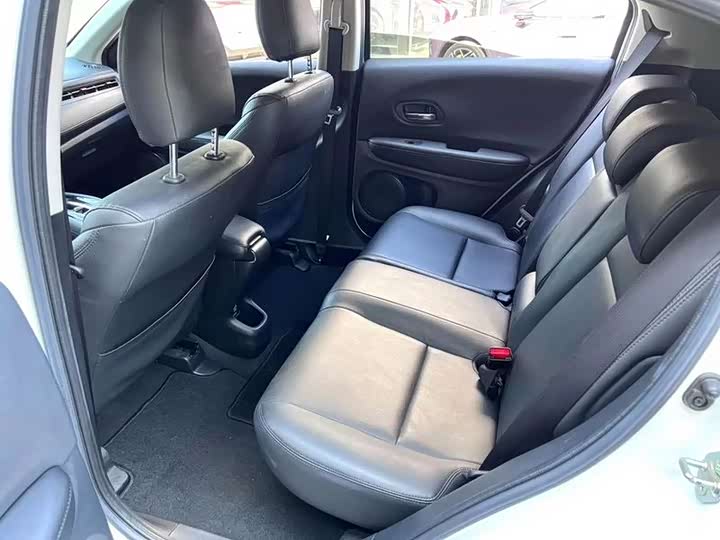 Фото 5 - Honda Vezel