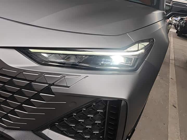 Фото 5 - Changan UNI-V