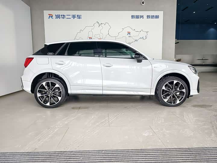 Фото 3 - Audi Q2L