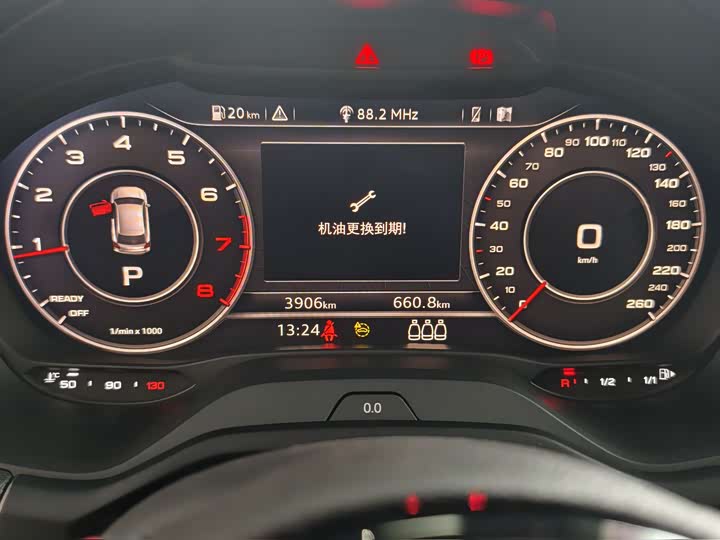 Фото 9 - Audi Q2L