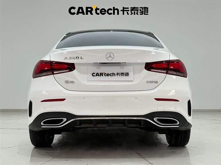 Фото 9 - Mercedes-Benz A-Class