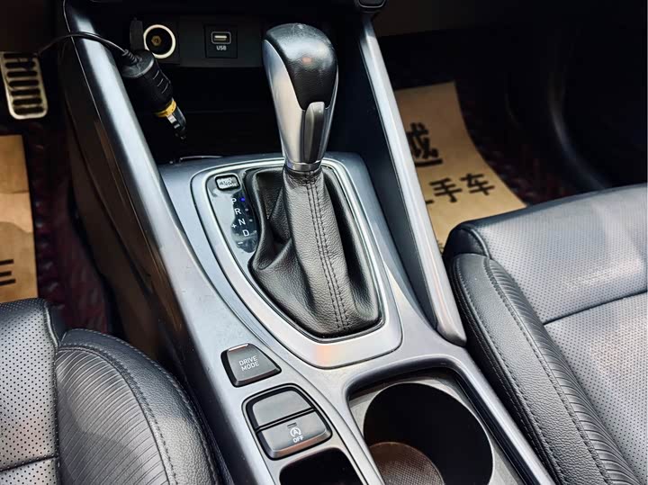 Фото 2 - Hyundai Lafesta