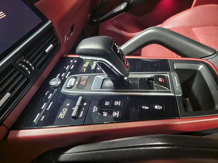 Фото 3 - Porsche Cayenne