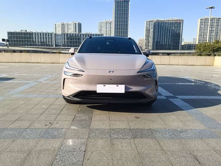 Фото 2 - Nio Onvo L60