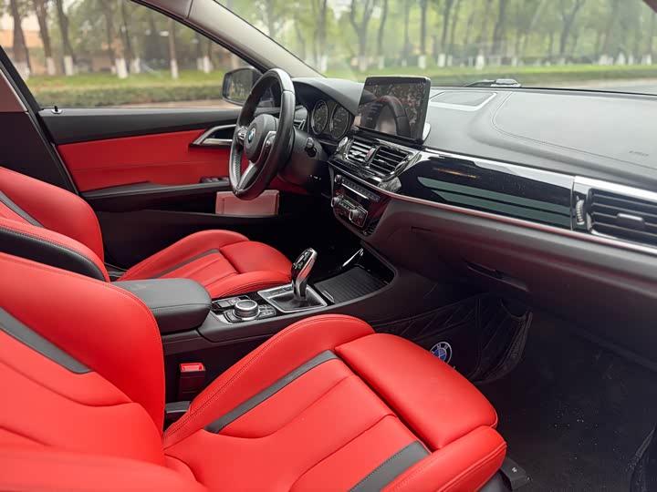 Фото 5 - BMW 1 Series