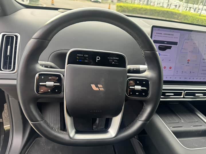 Фото 9 - LiXiang L6