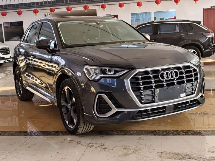 Фото 3 - Audi Q3