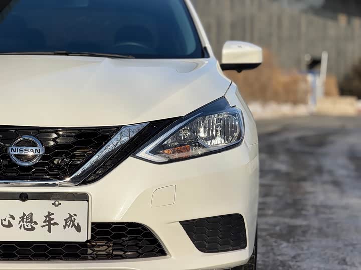 Фото 3 - Nissan Sylphy