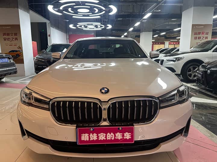 Фото 2 - BMW 5 Series