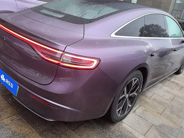 Фото 3 - Luxeed S7