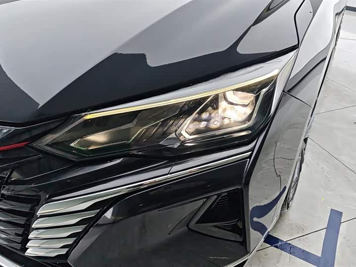 Фото 5 - Dongfeng Aeolus Yixuan Max