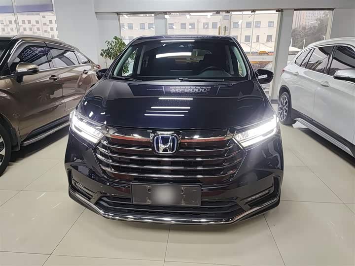 Фото 3 - Honda Odyssey