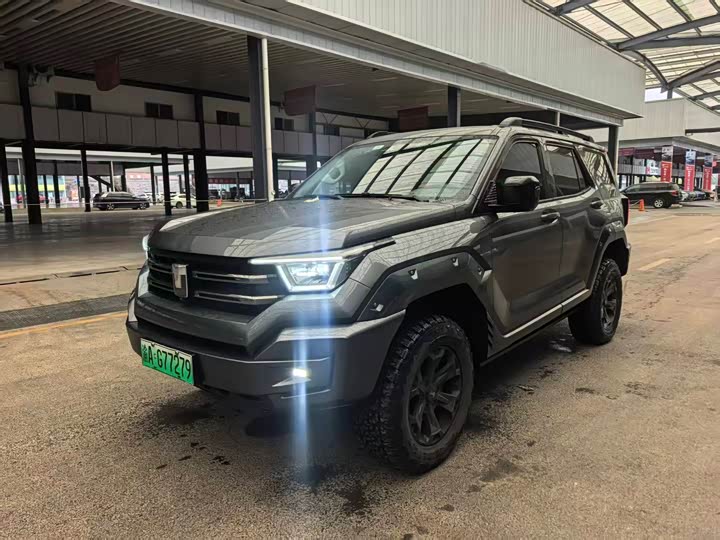 Фото 1 - Tank 400 Hybrid