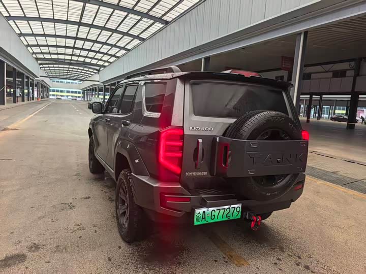 Фото 9 - Tank 400 Hybrid