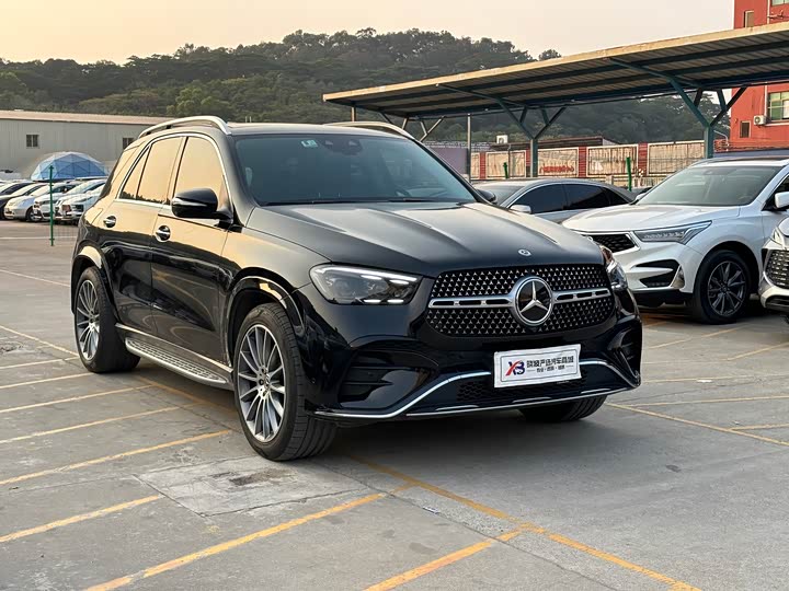 Фото 3 - Mercedes-Benz GLE-Class