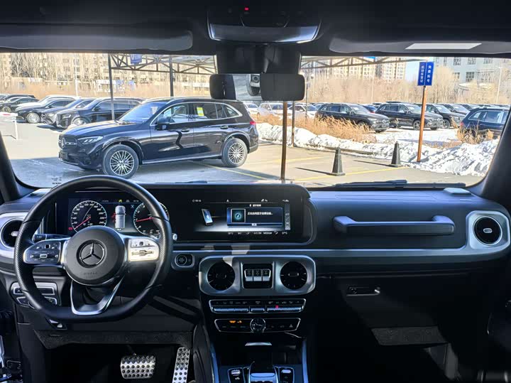 Фото 4 - Mercedes-Benz G-Class