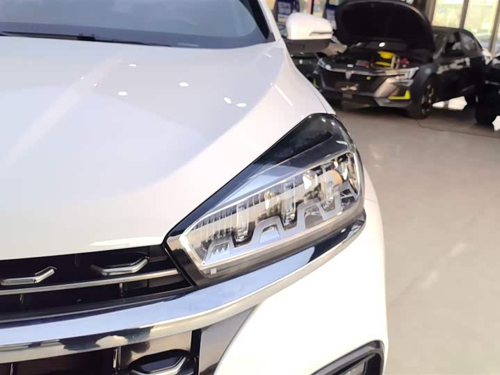 Фото 5 - Chery Tiggo 8