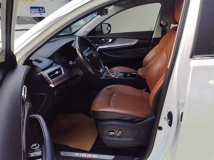 Фото 9 - Chery Tiggo 8