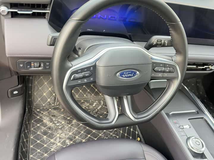 Фото 8 - Ford Mondeo