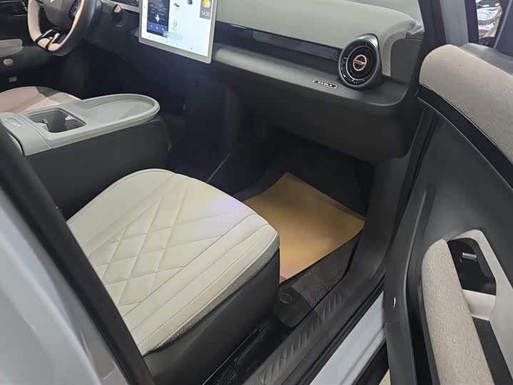 Фото 8 - BAIC Arcfox Kaola S