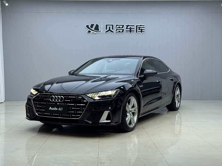 Фото 1 - Audi A7L