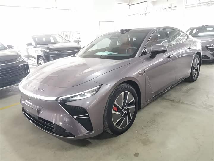 Фото 2 - Exeed Sterra ES