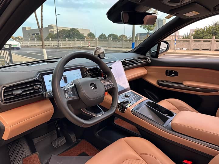 Фото 6 - Nio ES6