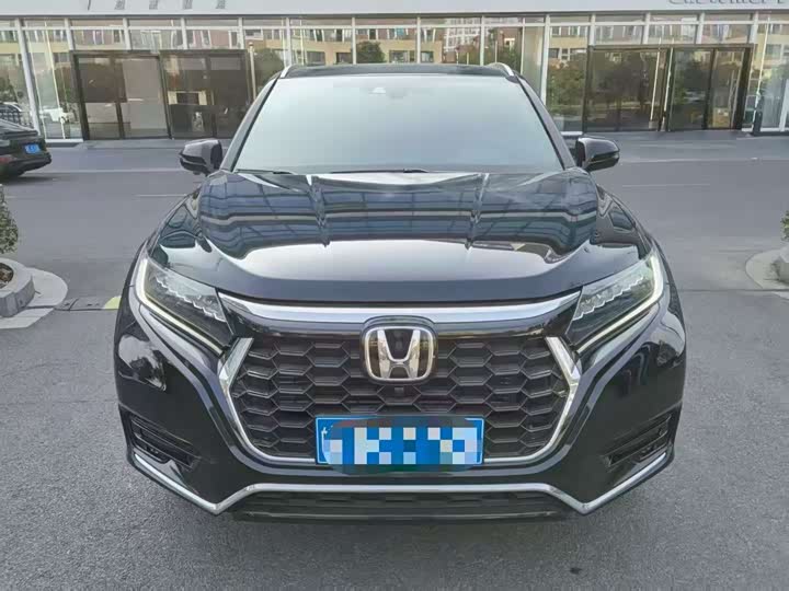 Фото 2 - Honda UR-V