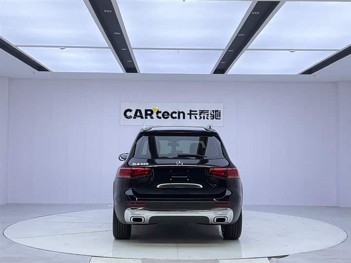 Фото 4 - Mercedes-Benz GLB-Class