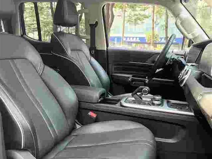 Фото 9 - Tank 300