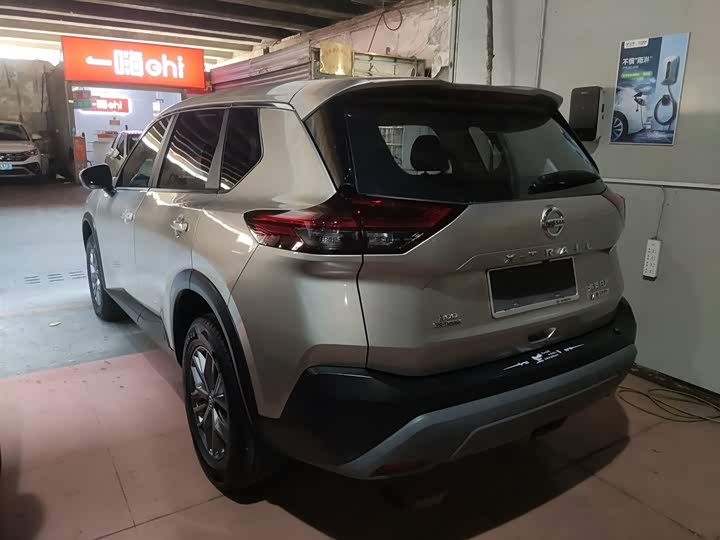 Фото 5 - Nissan X-Trail