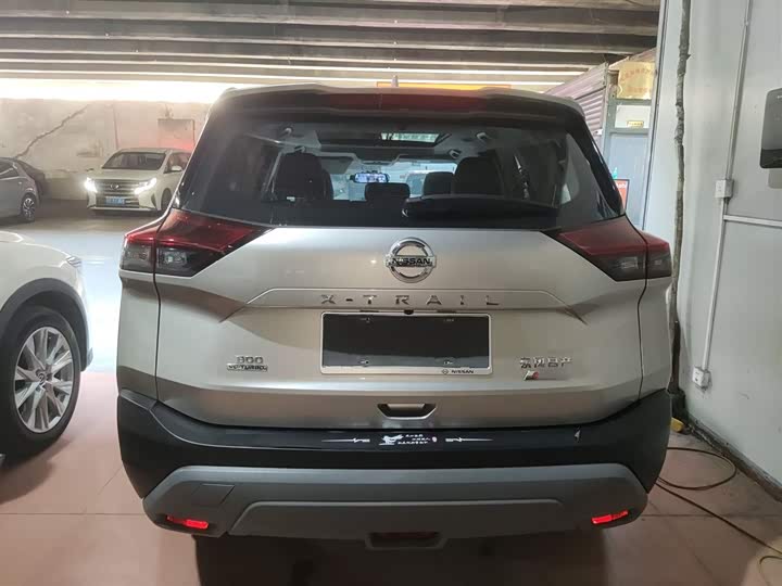 Фото 6 - Nissan X-Trail