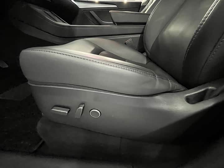 Фото 7 - Tesla Model Y