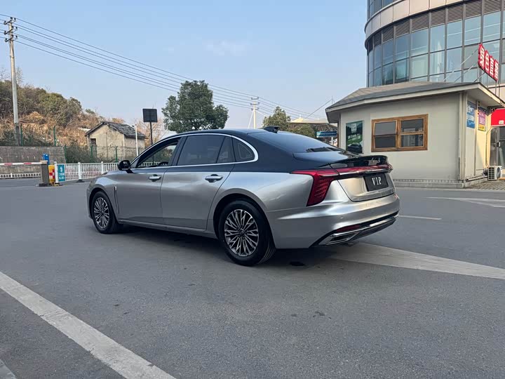 Фото 8 - Hongqi H5