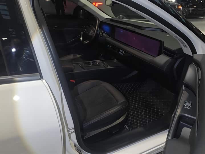 Фото 8 - Ford Mondeo