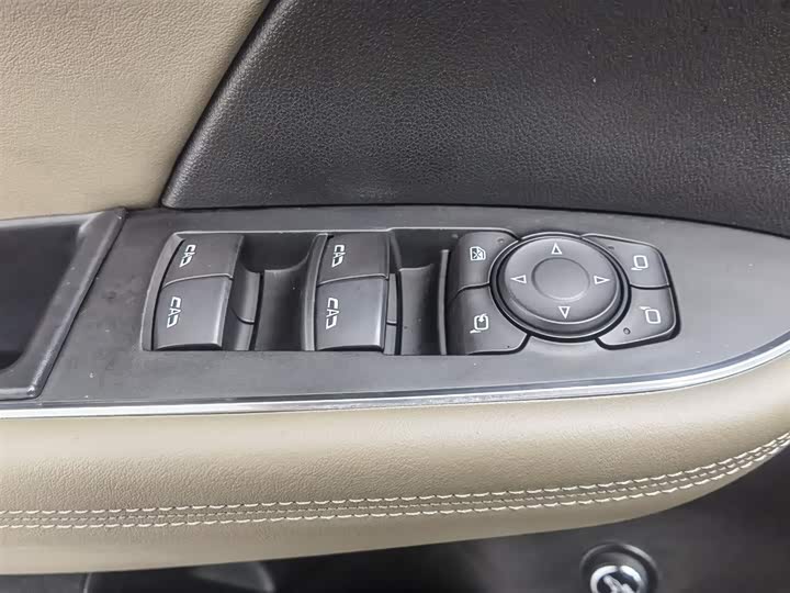 Фото 9 - Buick Envision Plus