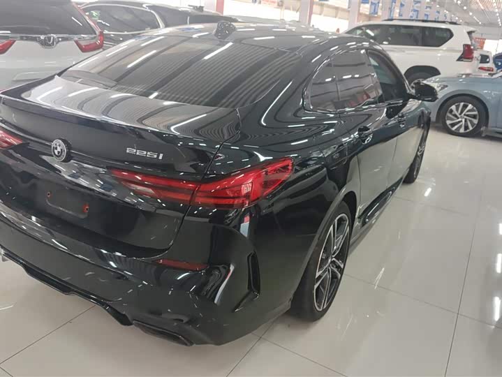 Фото 3 - BMW 2 Series