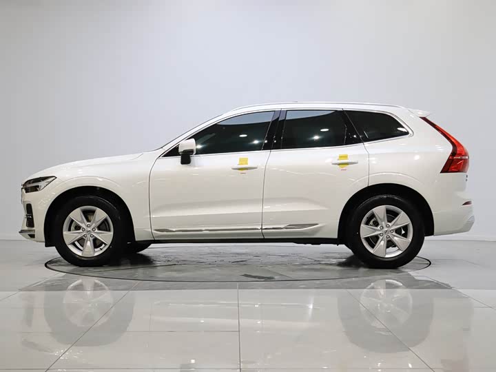 Фото 3 - Volvo XC60