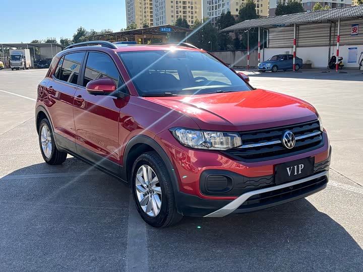 Фото 1 - Volkswagen Tacqua