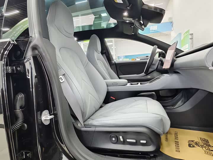 Фото 7 - Nio ET5T