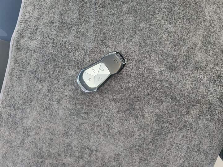 Фото 9 - XPeng G9