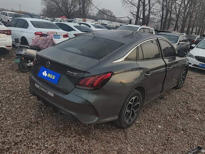 Фото 3 - MG Motor 5