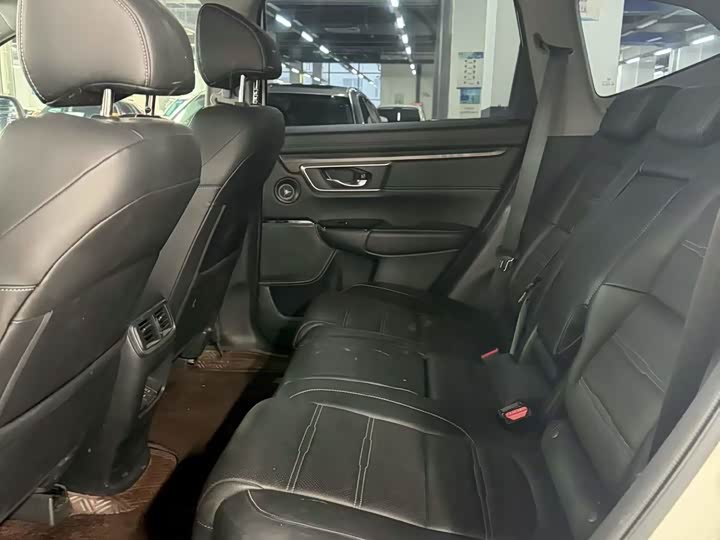 Фото 6 - Honda CR-V Hybrid